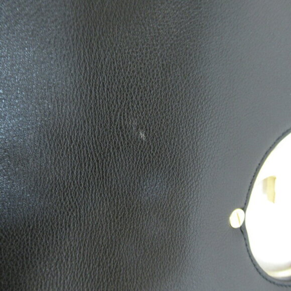 Gucci Chain Shoulder Bag Calfskin Leather Black - Picture 9 of 10